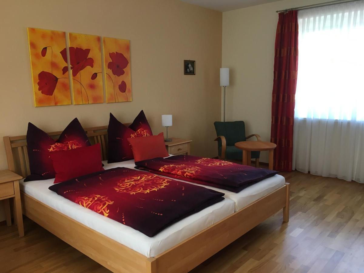 Ferienappartement Regina Schrems  Екстериор снимка
