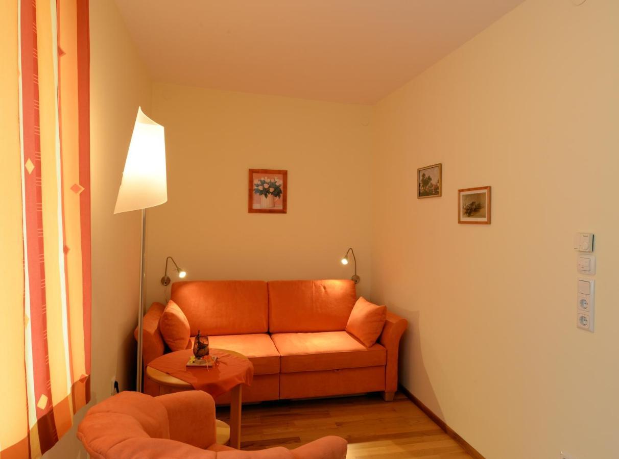 Ferienappartement Regina Schrems  Екстериор снимка